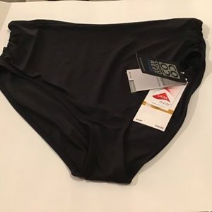 Swimsuit Bottoms 3X Black. Shirred Sides NWT